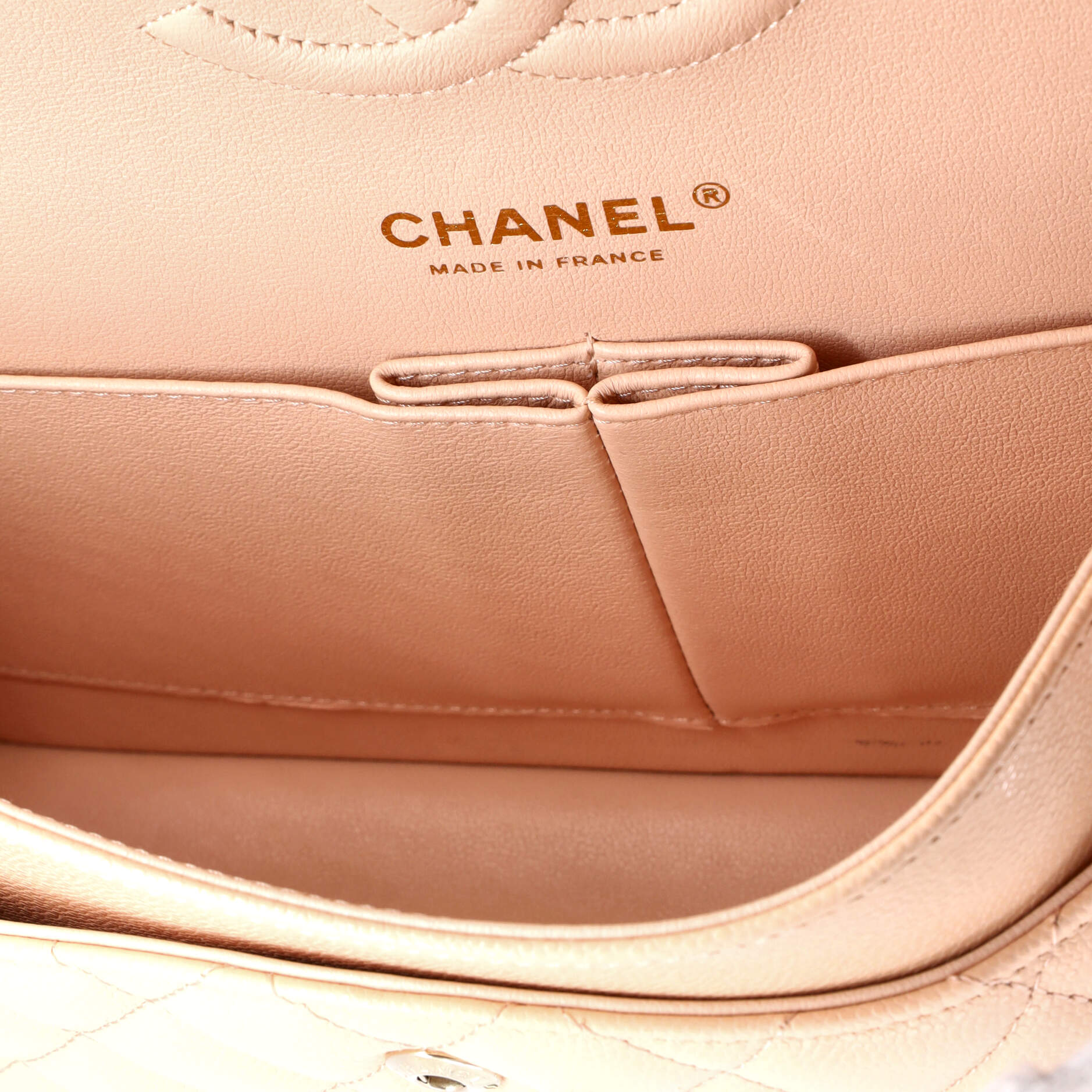 Pre-Loved Chanel Classic Double Flap Bag Quilted Caviar Medium - Image 5