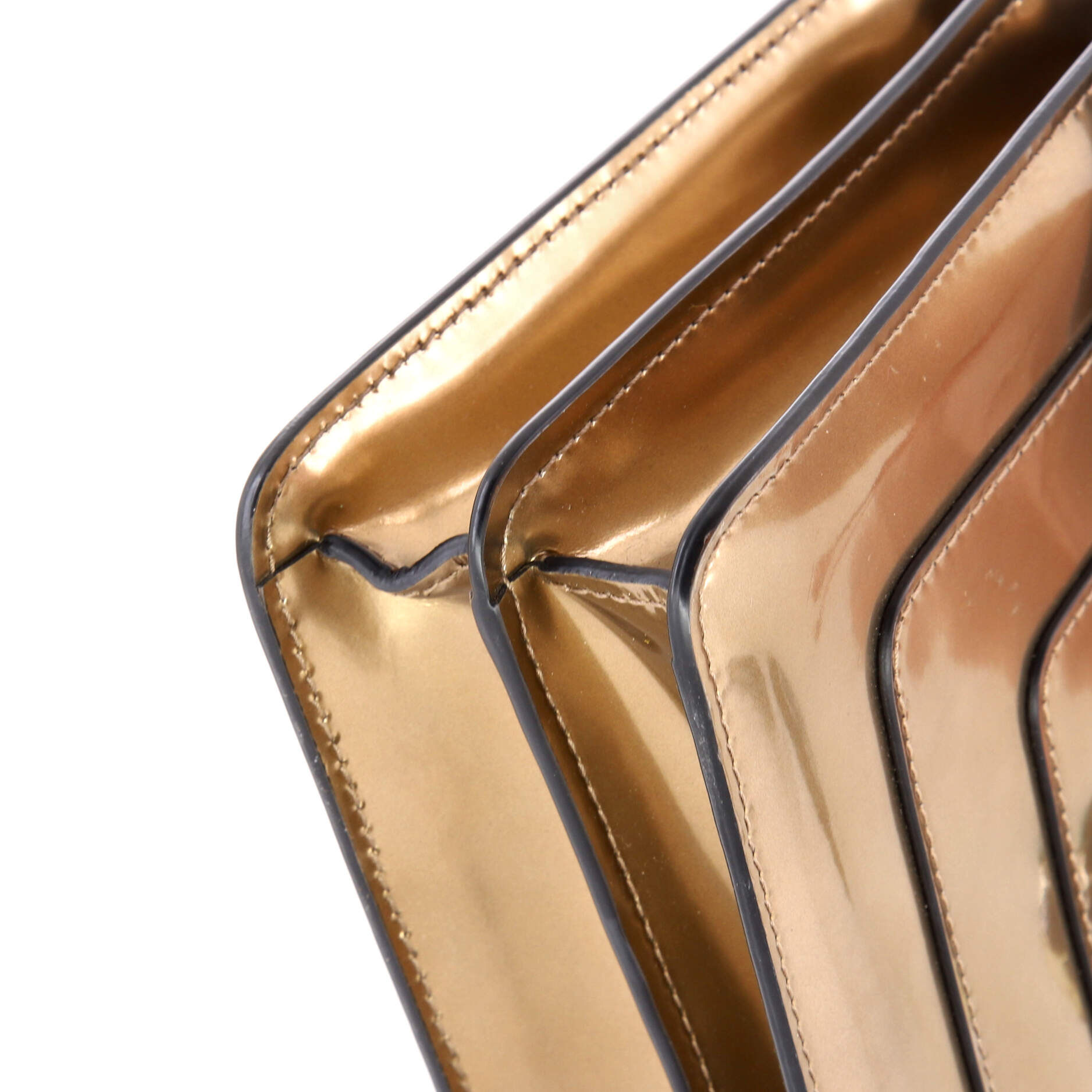 Pre-Loved Bvlgari Serpenti Forever Shoulder Bag Patent Medium - Image 7