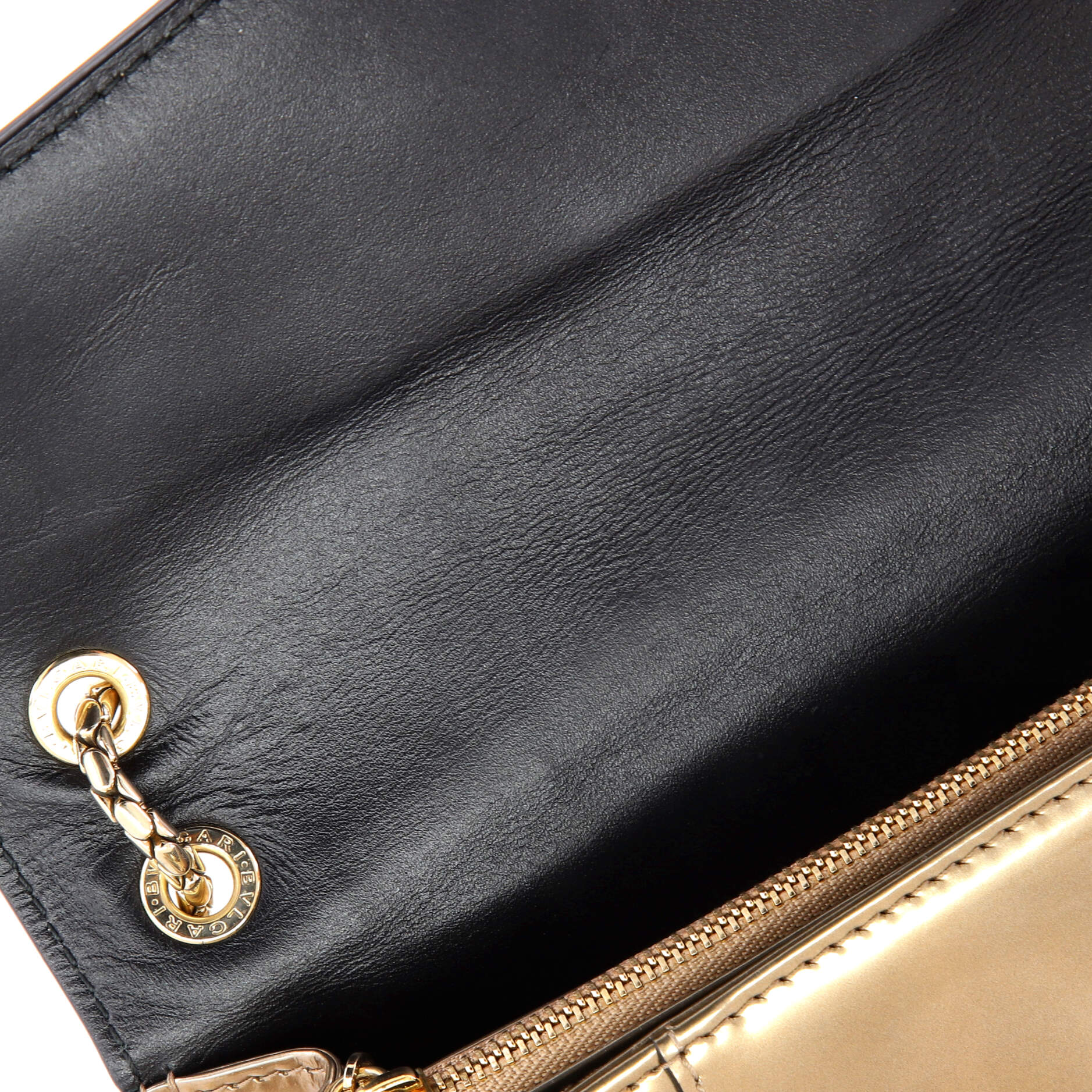 Pre-Loved Bvlgari Serpenti Forever Shoulder Bag Patent Medium - Image 8