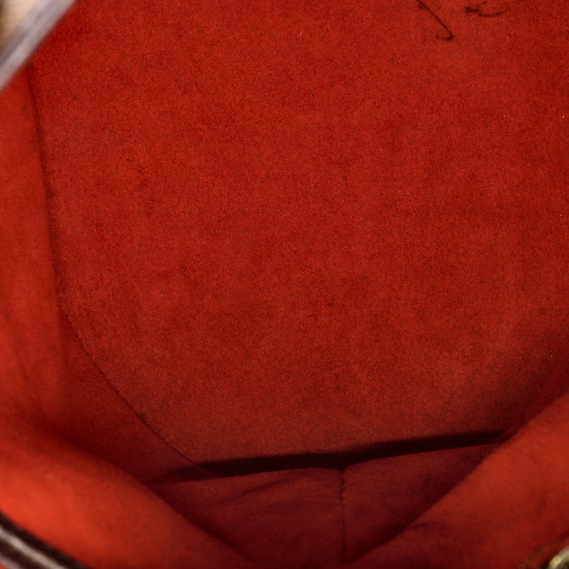 Pre-Loved Louis Vuitton Marais Bucket Bag Damier - Image 5