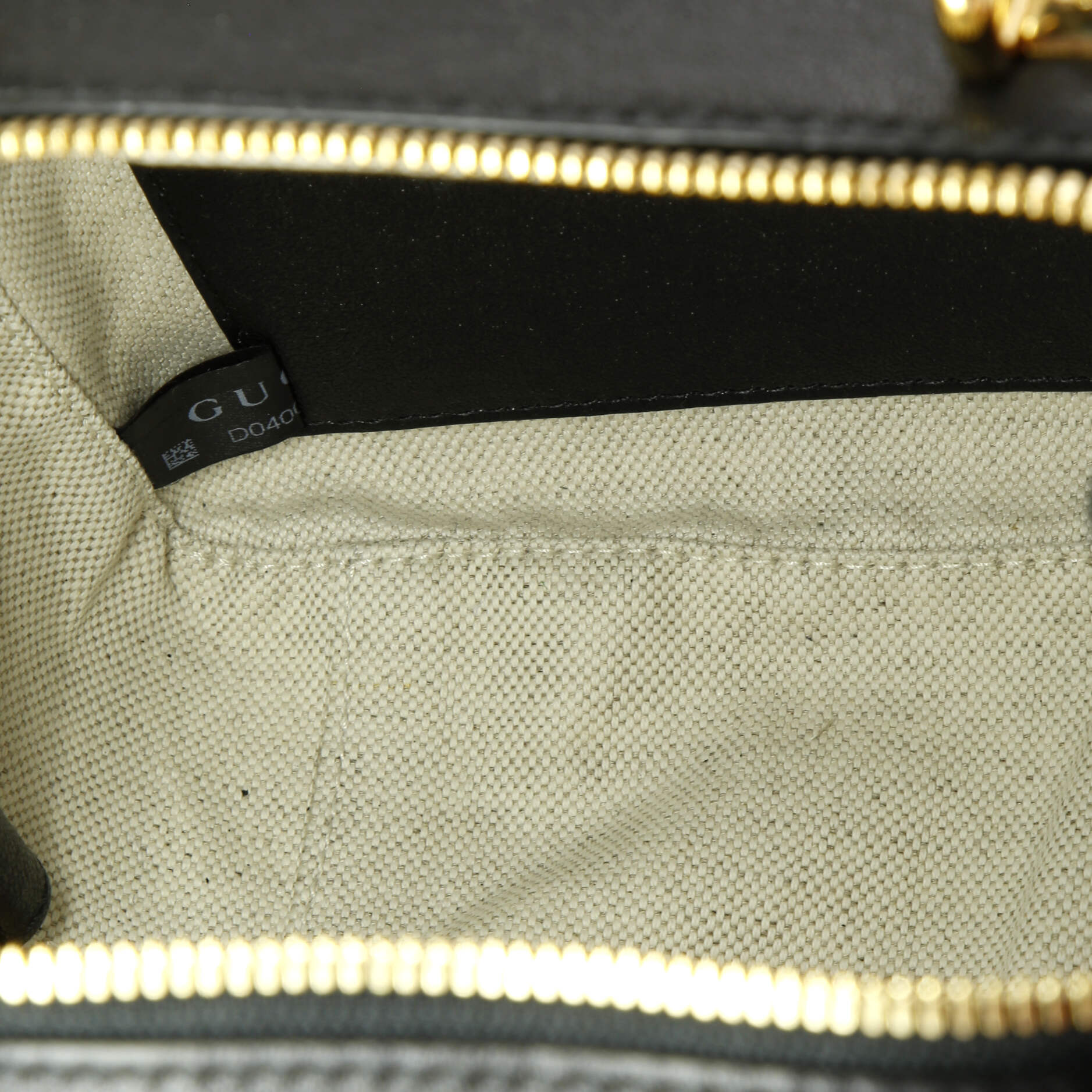 Pre-Loved Gucci Blondie NM Top Handle Shoulder Bag Diagonal Quilted Leather - Image 5