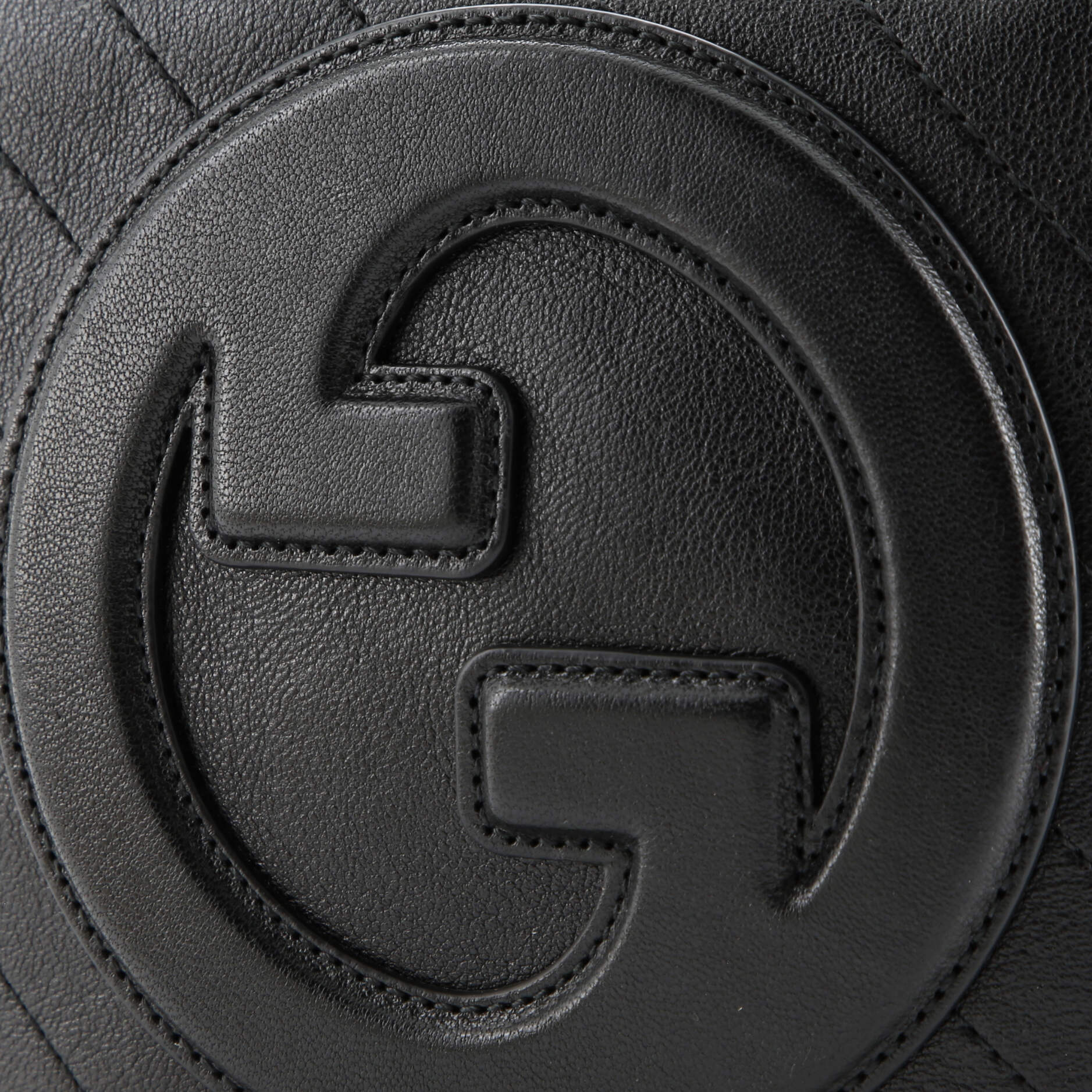 Pre-Loved Gucci Blondie NM Top Handle Shoulder Bag Diagonal Quilted Leather - Image 6