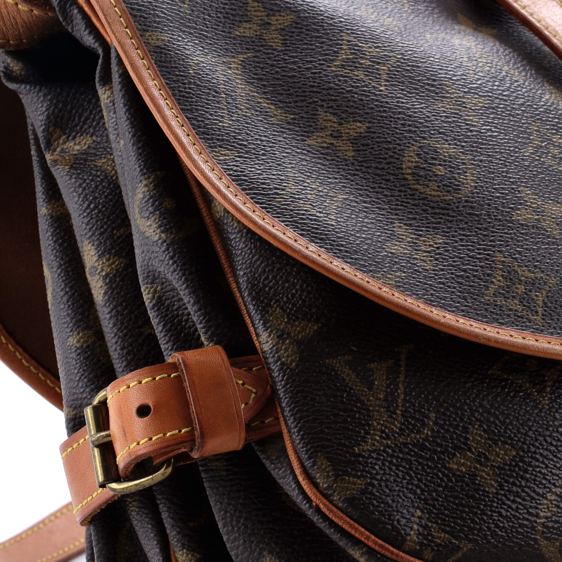 Pre-Loved Louis Vuitton Saumur Handbag Monogram Canvas 30 - Image 7