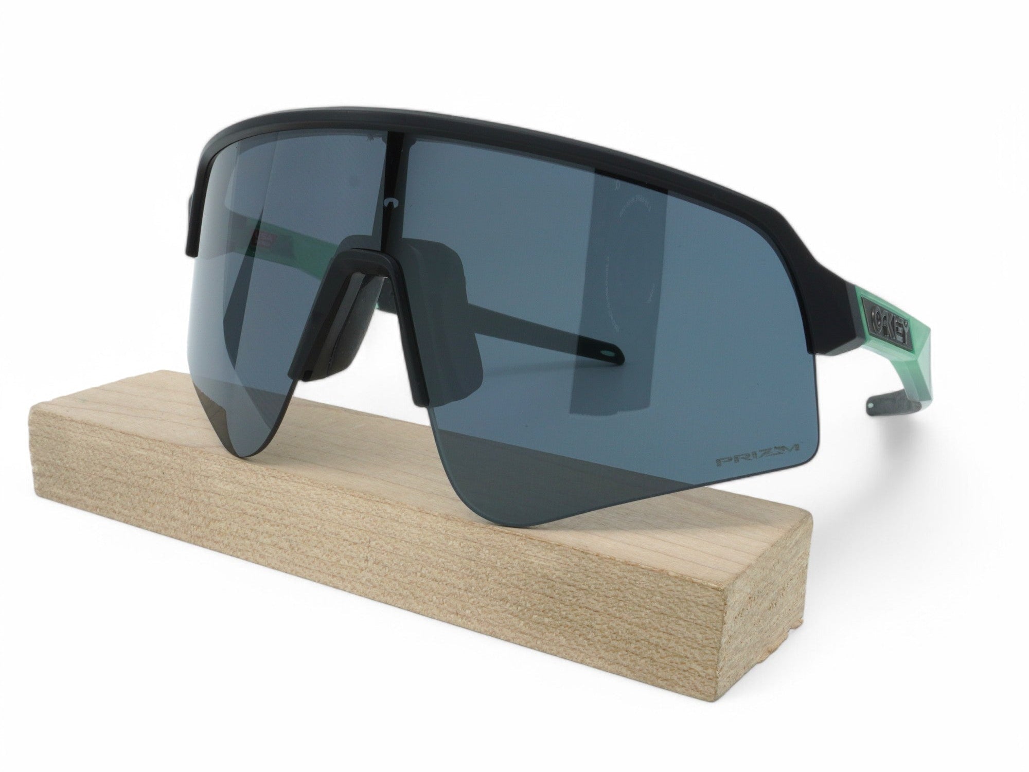 Oakley Men's Sutro Lite Sweep Sunglasses - Oo9465-22 - Image 2