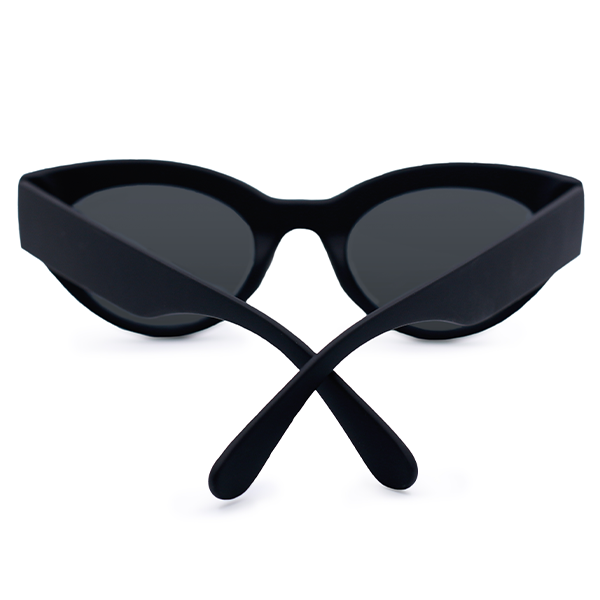 TopFoxx Sustainable Elizabeth - Women's Black Sunglasses - Image 5