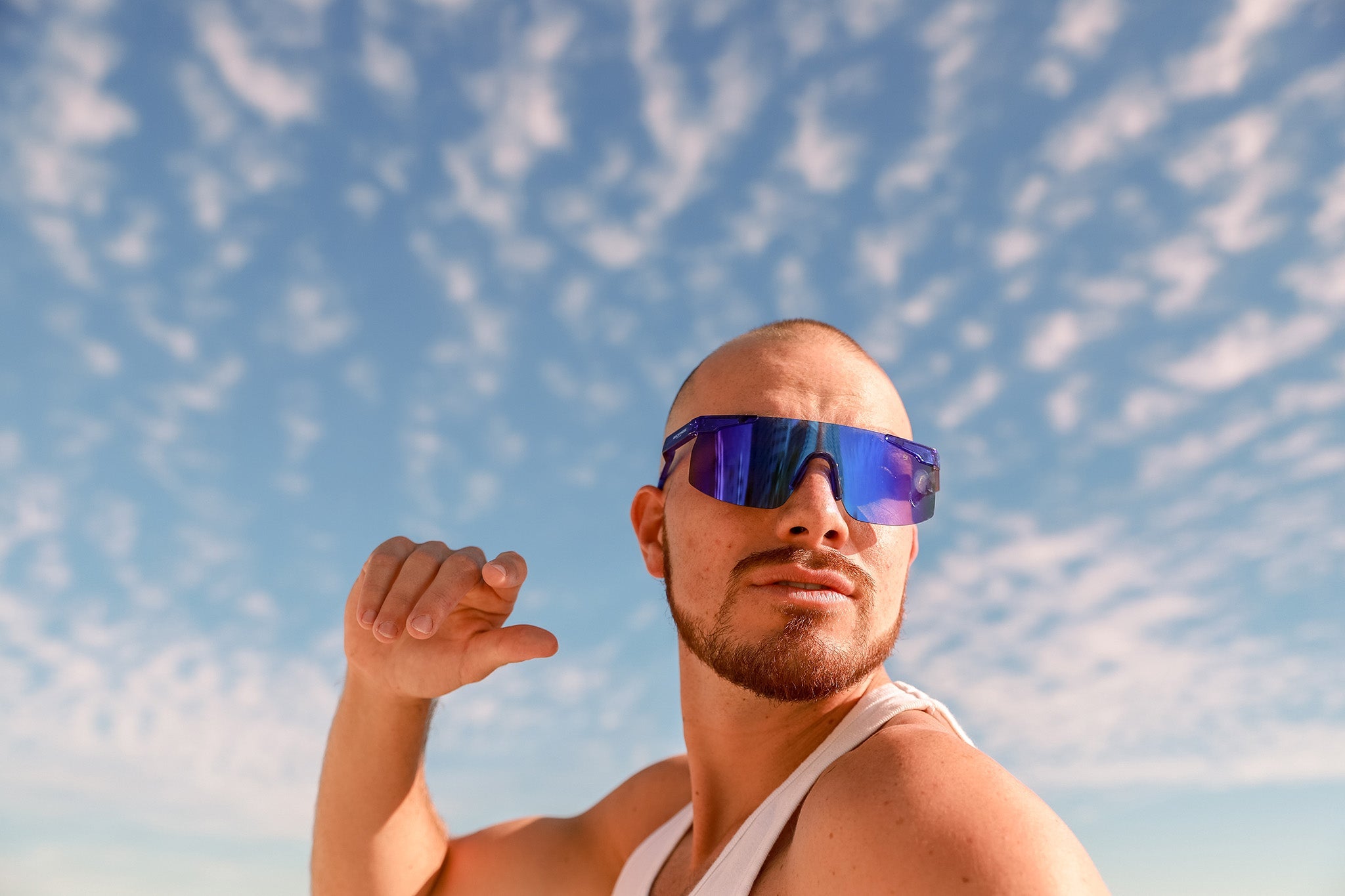 Biscayners Cypress Blue Men's Sunglasses - Image 3