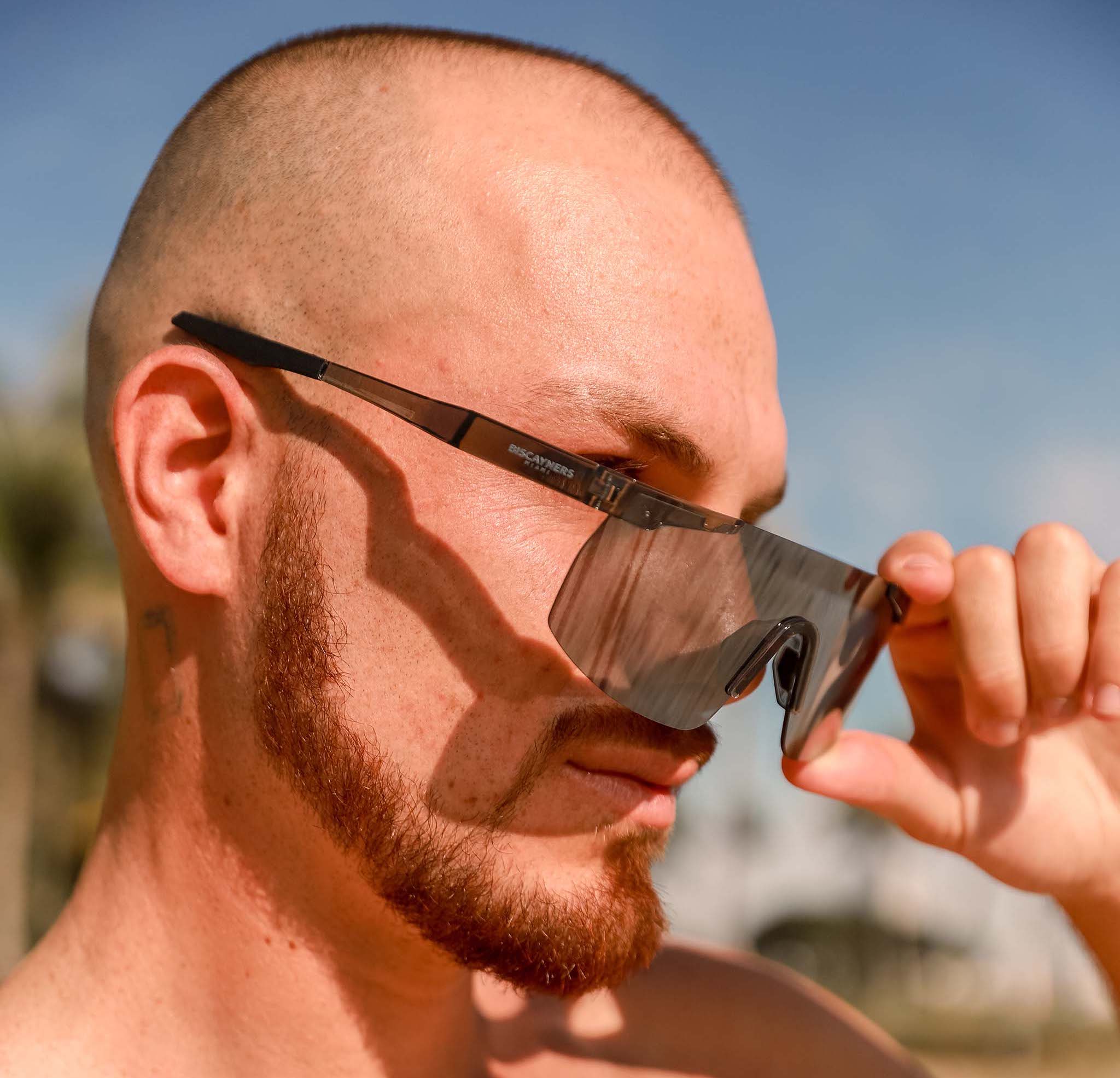 Biscayners Cypress Black Men's Sunglasses - Image 4