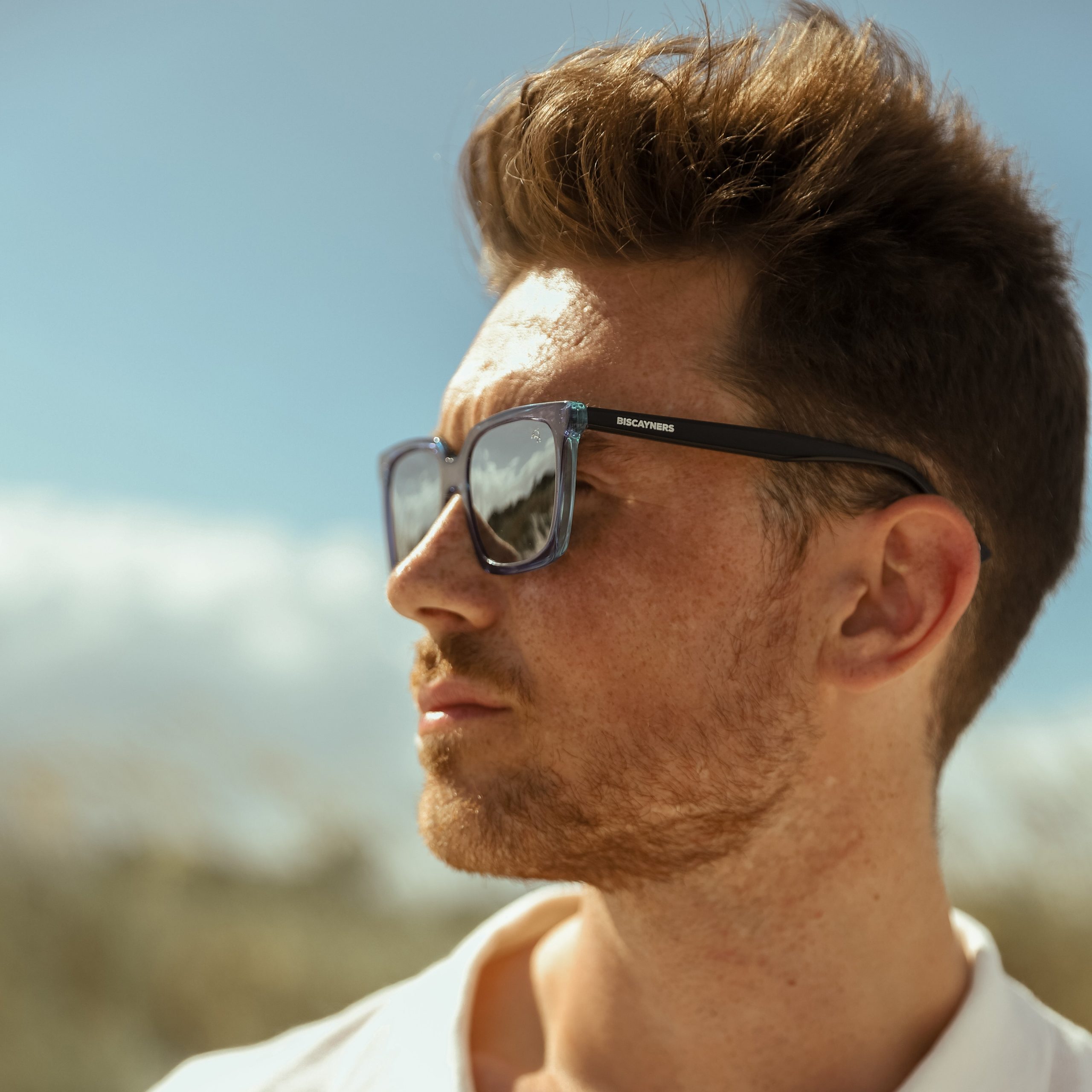 Biscayners Bill Bags Blue Sunglasses - Image 4