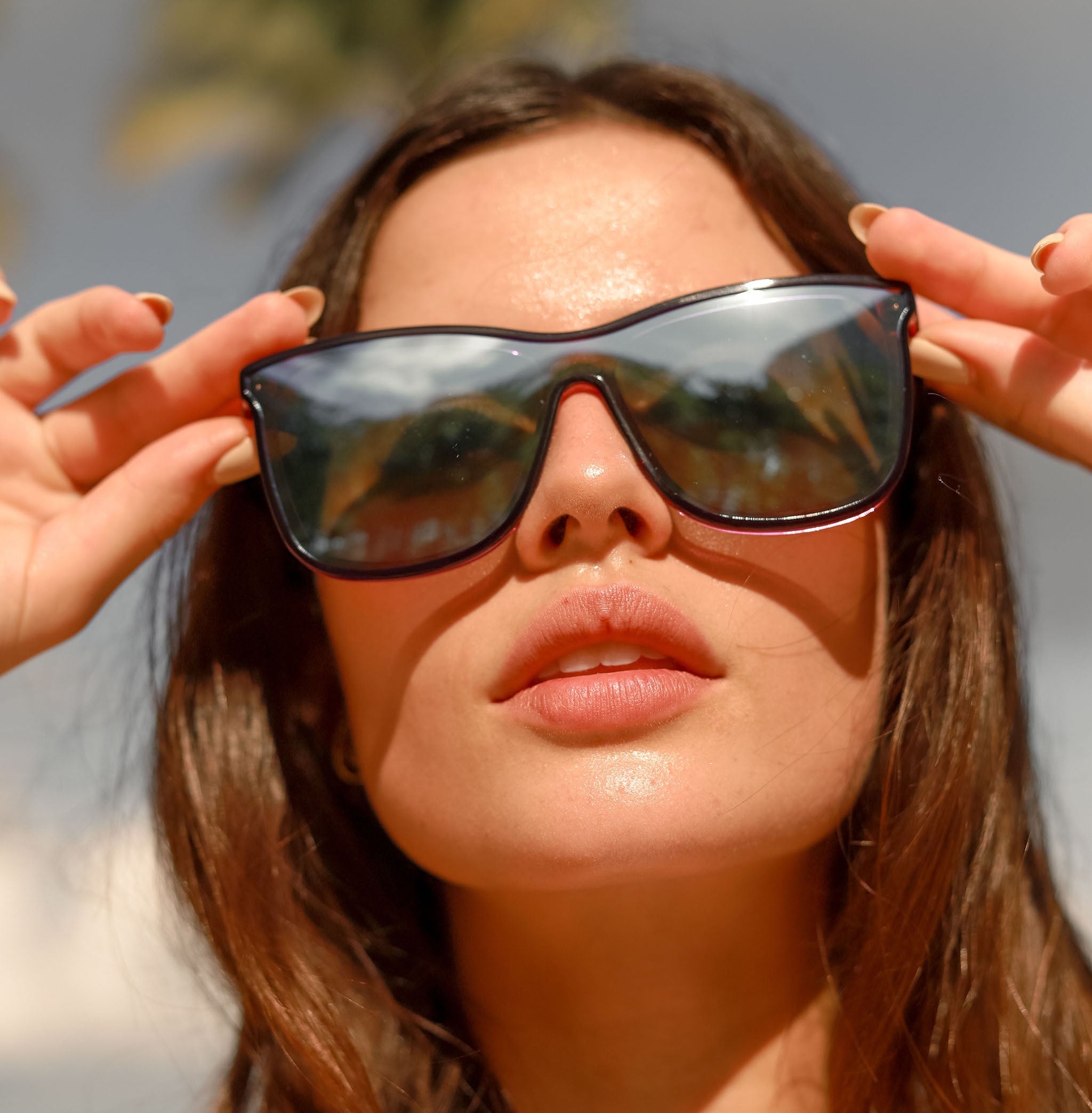 Biscayners Crandon Magenta Women's Sunglasses - Image 4