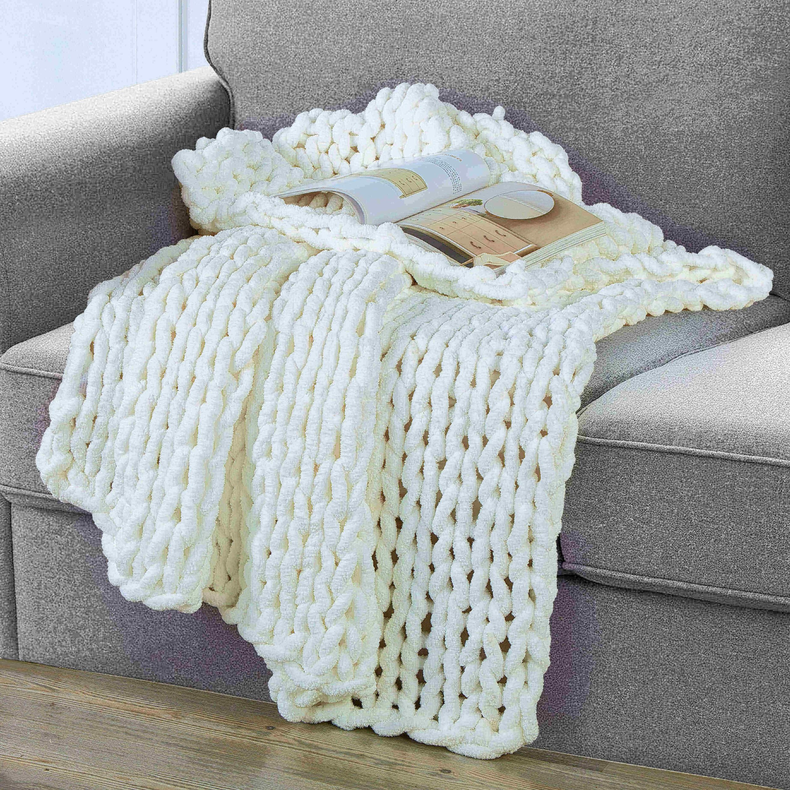 Kathy Ireland Chunky Knit Chenille Throw Blanket - Image 3