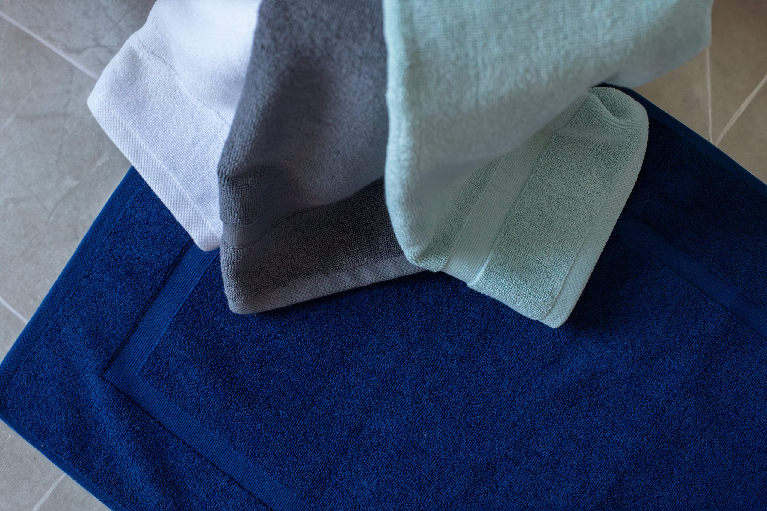 Classic Turkish Towels Cambridge Panel Bath Mats Pack of 2. Turkish Cotton Hotel & Spa Bath Rug Set. 900 GSM. 20x34