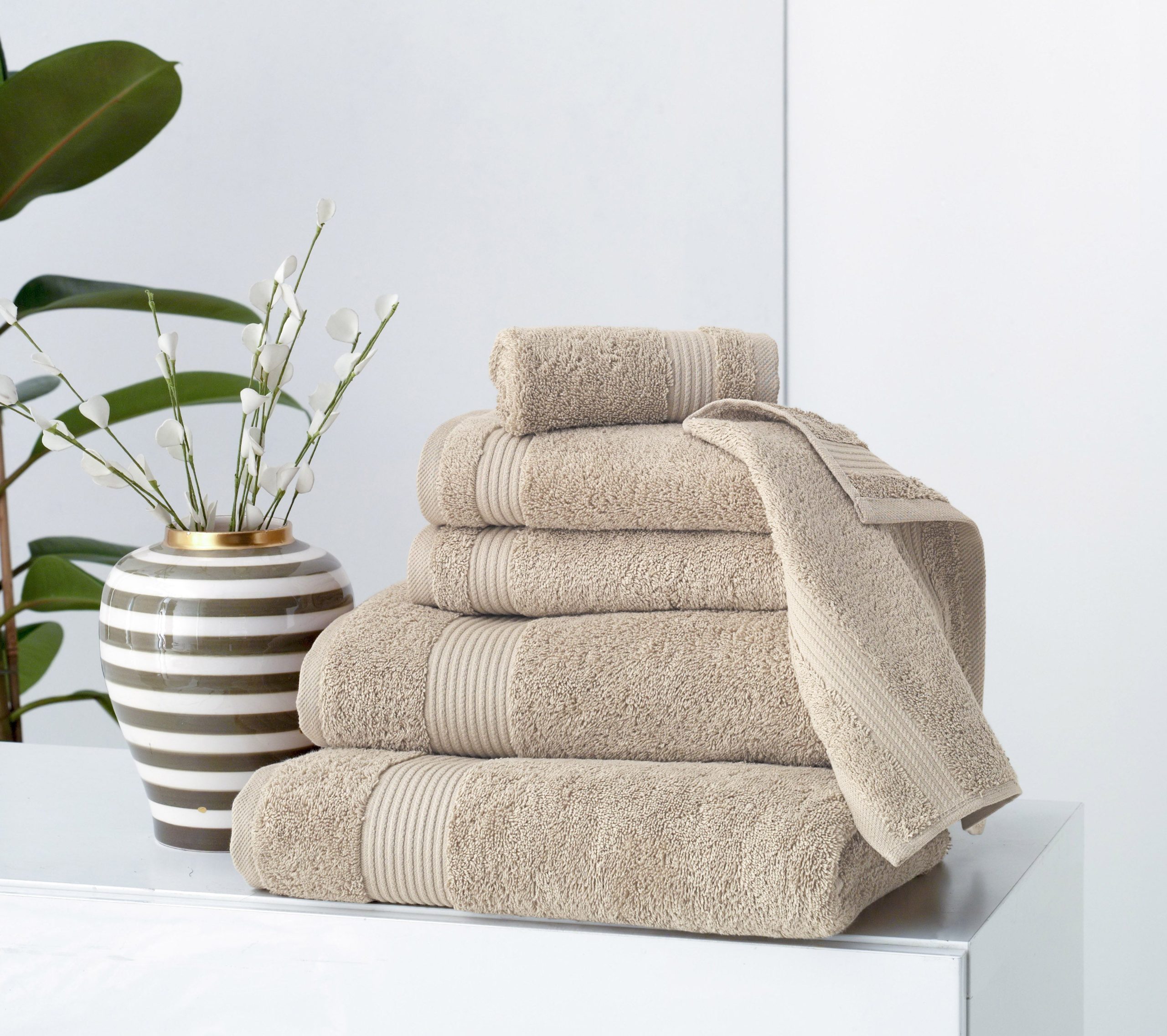 Classic Turkish Towels Amadeus Luxury Turkish Cotton Premium 6 Pc Towel Set - Image 8