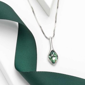 Erinite Swarovski Crystal Necklace ?C Tulip Marquis Crystal Pendant Necklace