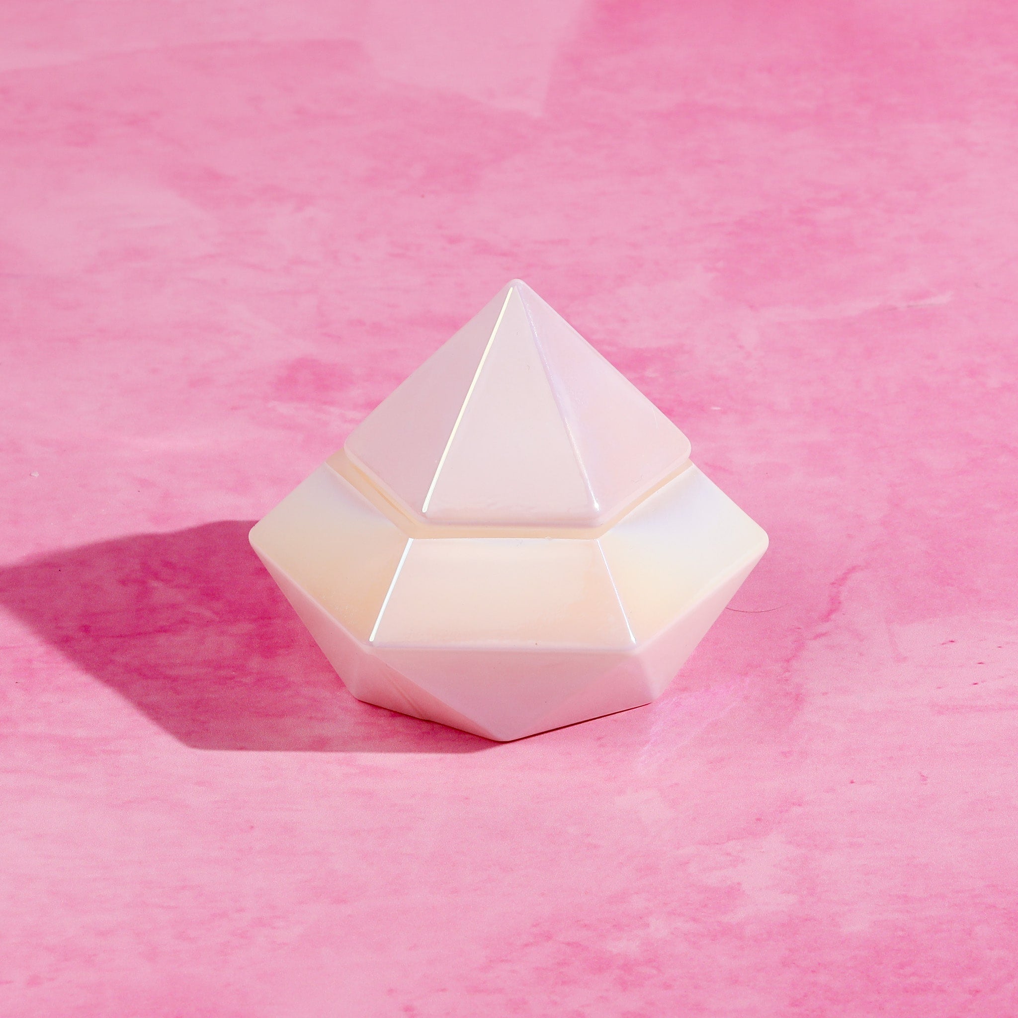 The Pearl Diamond Candle - Image 7