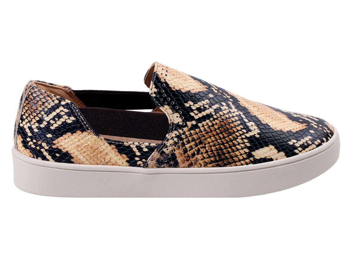 Spenco Parker Women's Slip On Sneakers - Image 4