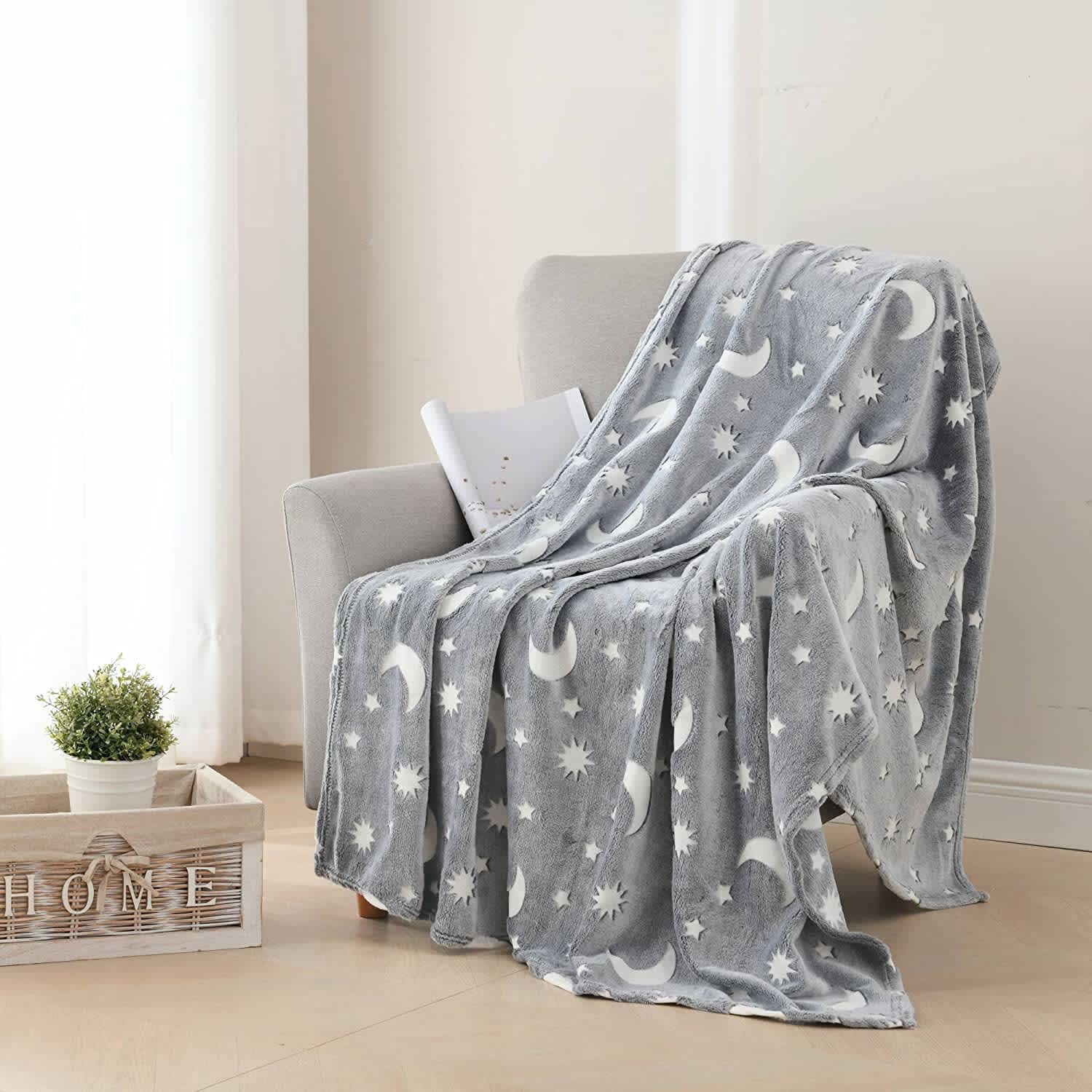 SHD-Glow- Star Moon Blanket