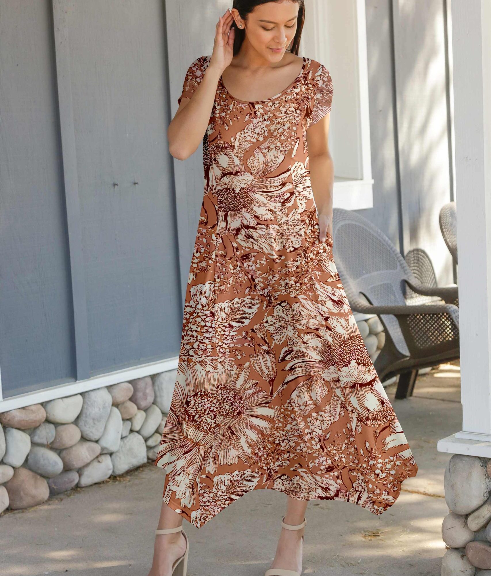 Lily by Firmiana Women's Cap Sleeve Fishtail Maxi Dress Brown & Tan Leaf Mix